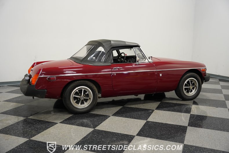 Mg-B-1976-Damask-Red-Black-24