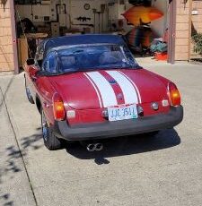 Mg-B-1976-Red-1