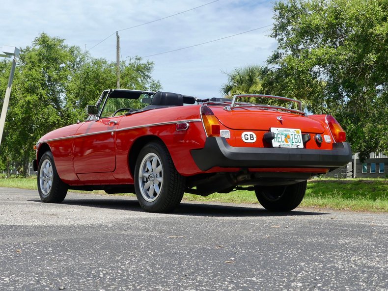Mg-B-1977-Red-Black-21