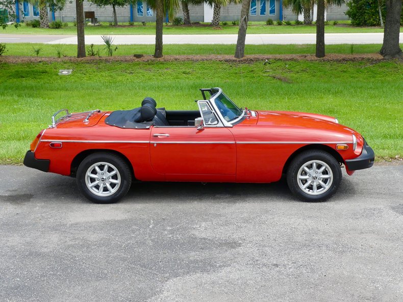 Mg-B-1977-Red-Black-29