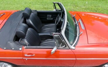 Mg-B-1977-Red-Black-3