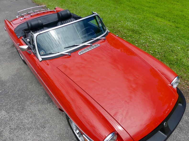 Mg-B-1977-Red-Black-4