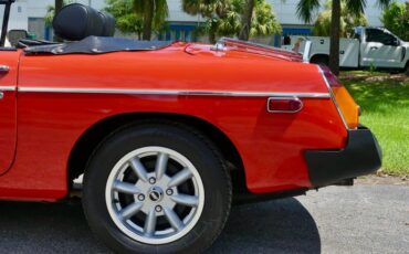 Mg-B-1977-Red-Black-41