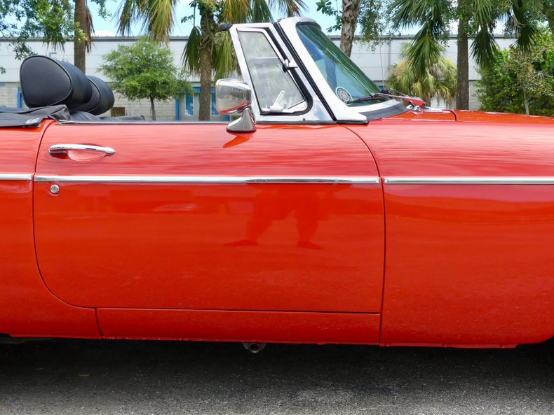 Mg-B-1977-Red-Black-45