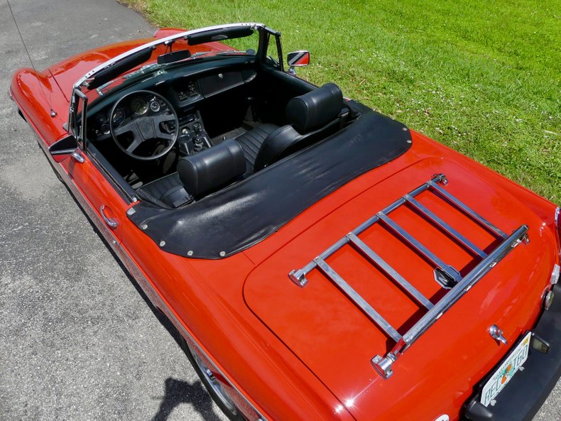 Mg-B-1977-Red-Black-49