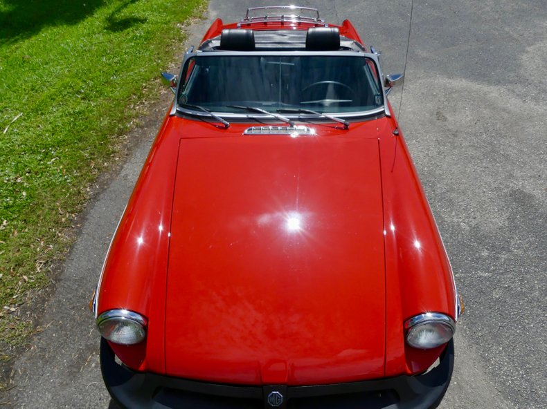 Mg-B-1977-Red-Black-5