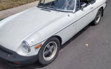 Mg-B-1977-White