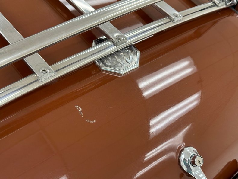 Mg-B-1978-Russet-Brown-Autumn-Leaf-22