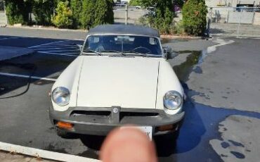 Mg-B-1978-WhiteBlack-Black-2