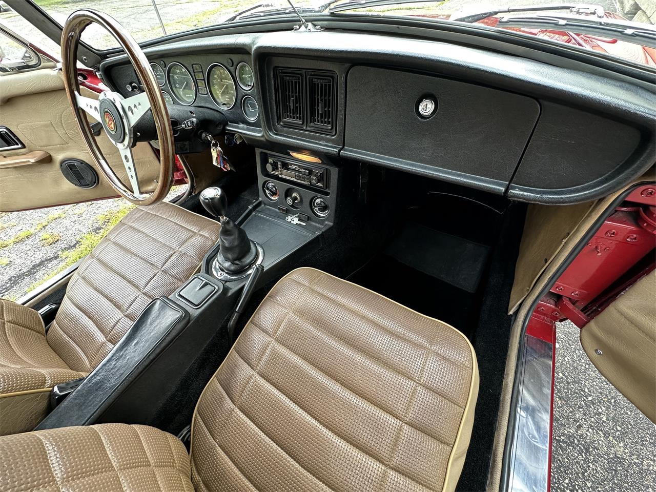 Mg-B-1979-Burgundy-Black-13