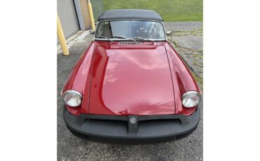 Mg-B-1979-Burgundy-Black