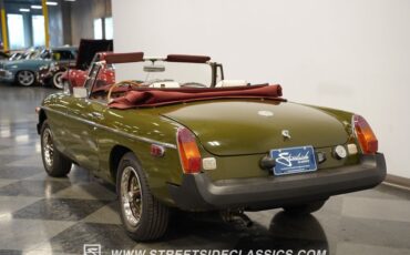 Mg-B-1979-Green-White-5