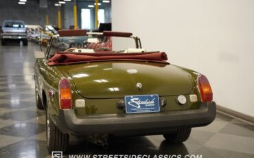 Mg-B-1979-Green-White-6