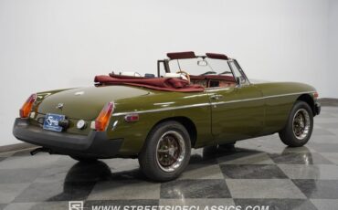Mg-B-1979-Green-White-9