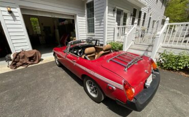 Mg-B-1979-Maroon-Saddle-1