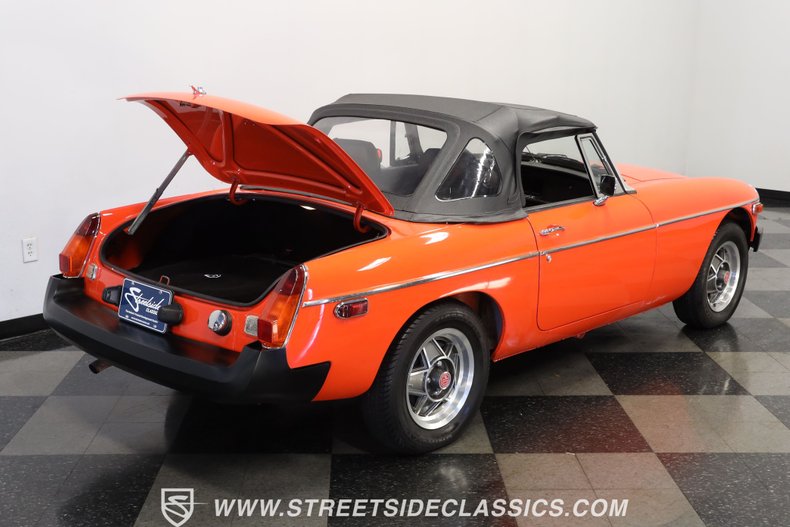 Mg-B-1979-Orange-Black-40