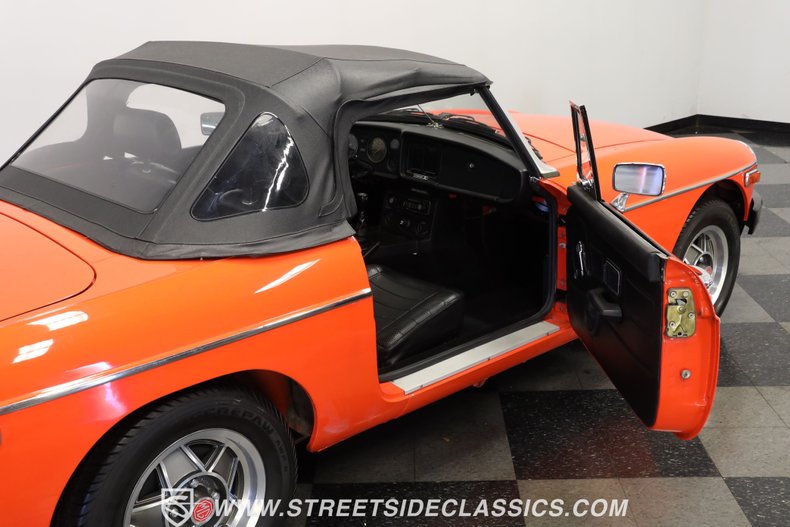 Mg-B-1979-Orange-Black-49
