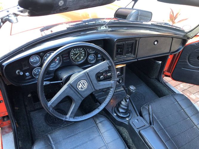 Mg-B-1979-Vermillion-Orange-3