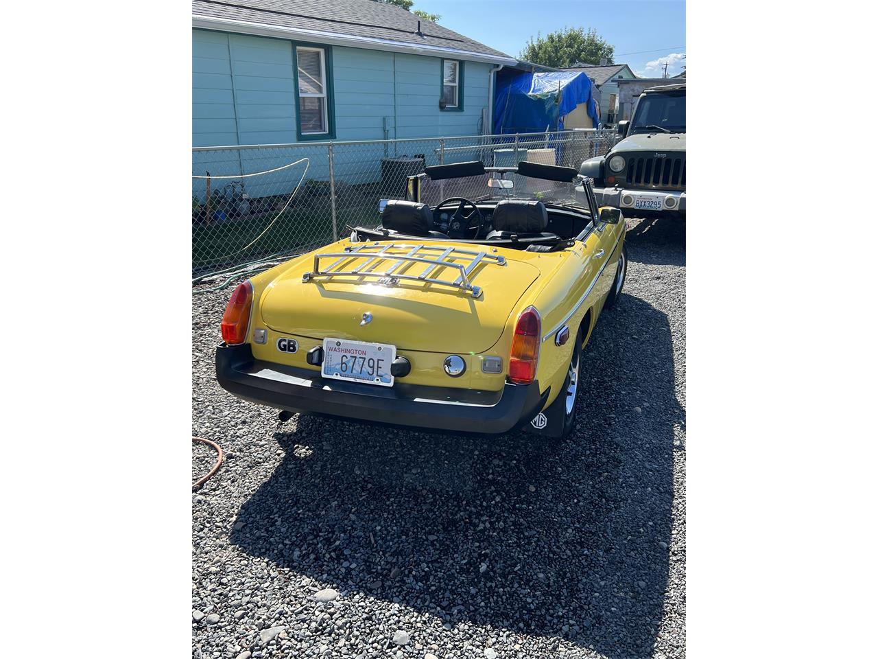 Mg-B-1979-Yellow-Black-10
