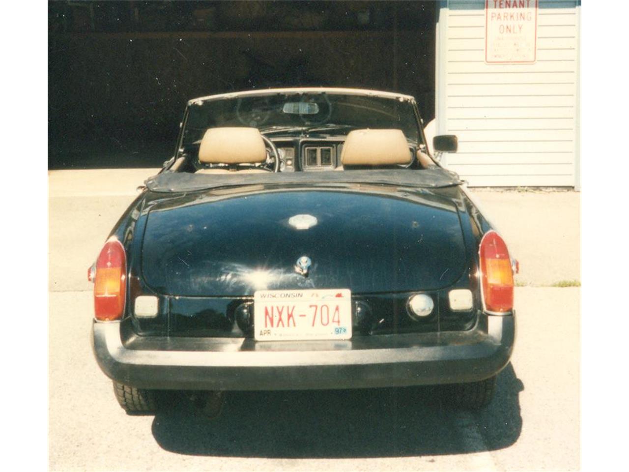Mg-B-1980-Black-Biscuit-2