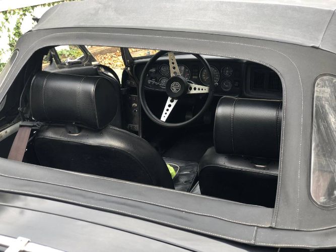 Mg-B-1980-Black-Black-6