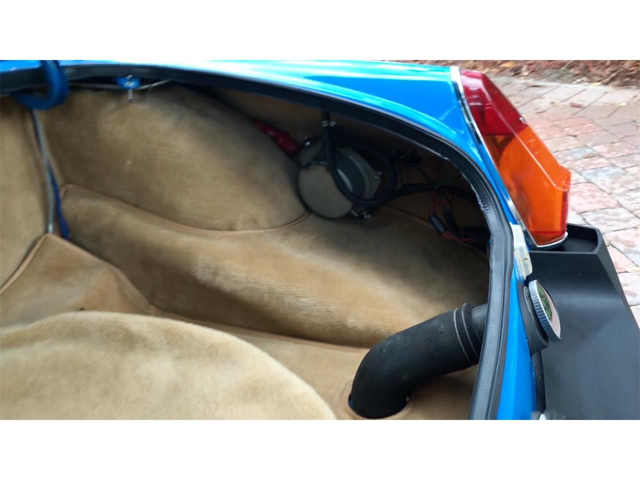 Mg-B-1980-Blue-Tan-wBlack-Piping-6