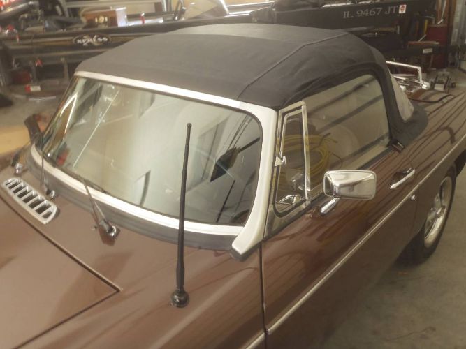 Mg-B-1980-Brown-9