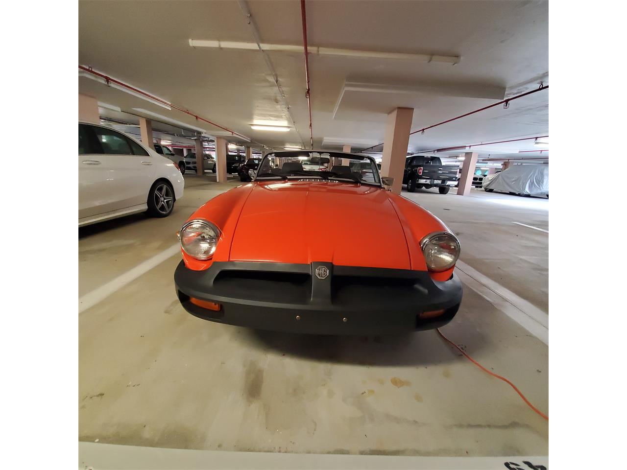 Mg-B-1980-Original-Vermilion-Black-4