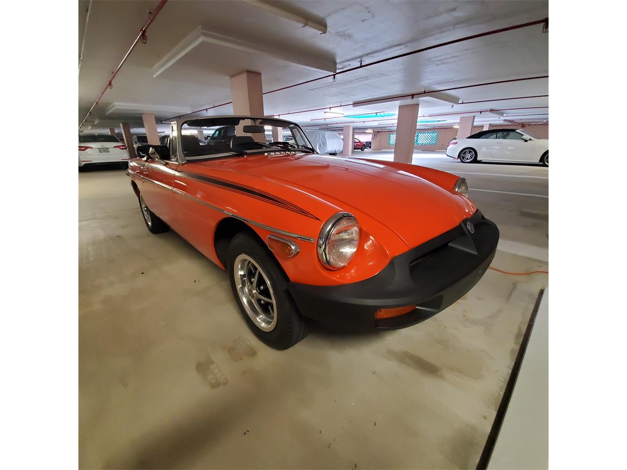 Mg-B-1980-Original-Vermilion-Black-5