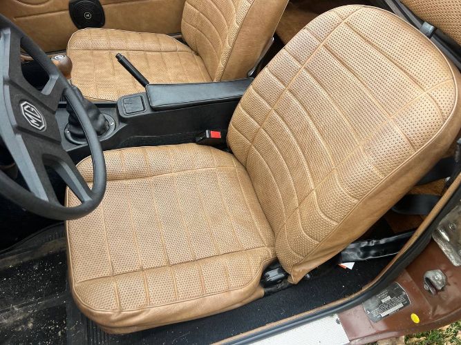 Mg-B-1980-Russet-Brown-2