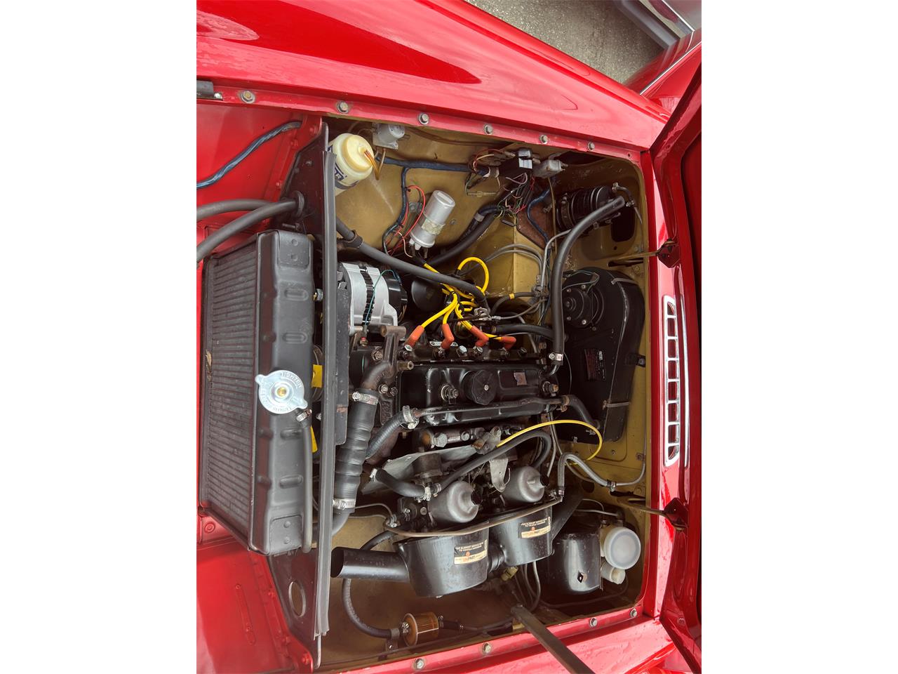 Mg-B-gt-1972-Red-Tan-7