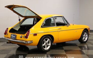 Mg-B-gt-1973-Yellow-Black-10