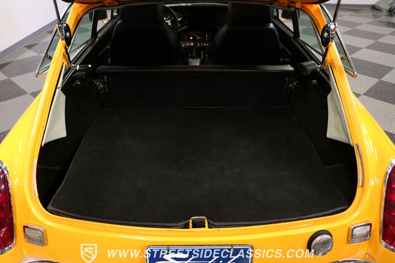Mg-B-gt-1973-Yellow-Black-18