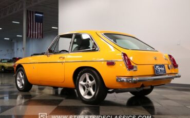 Mg-B-gt-1973-Yellow-Black-29