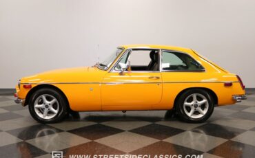 Mg-B-gt-1973-Yellow-Black