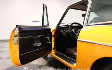 Mg-B-gt-1973-Yellow-Black-41