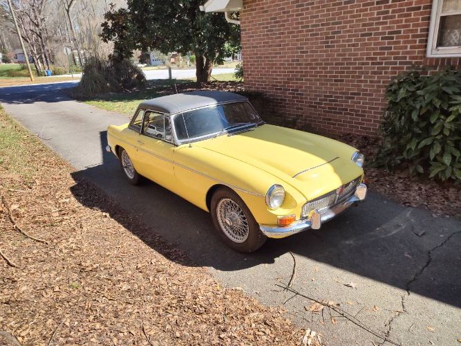Mg-C-1968-Yellow-9