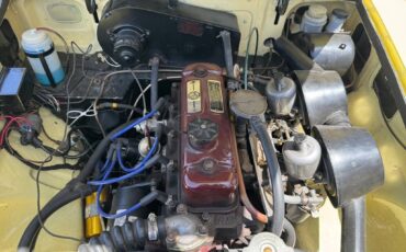 Mg-Mgb-roadster-1967-yellow-2