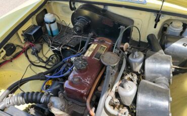 Mg-Mgb-roadster-1967-yellow-3