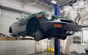 Mg-Mgb-roadster-1980-green-10