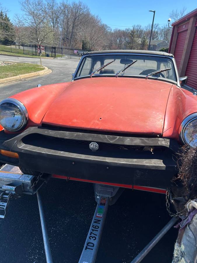 Mg-Midget-1977-red-12