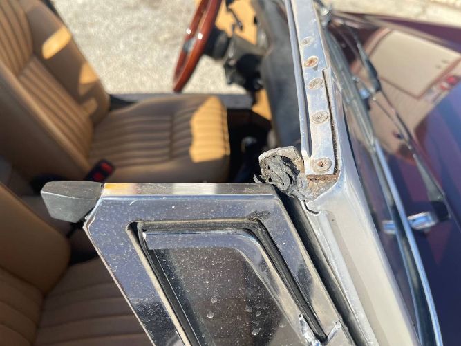 Mg-Midget-1979-Burgundy-Tan-Leather-15