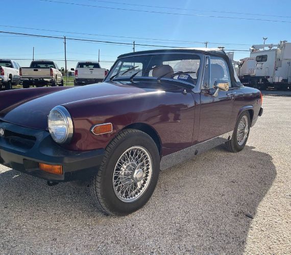 Mg-Midget-1979-Burgundy-Tan-Leather-22
