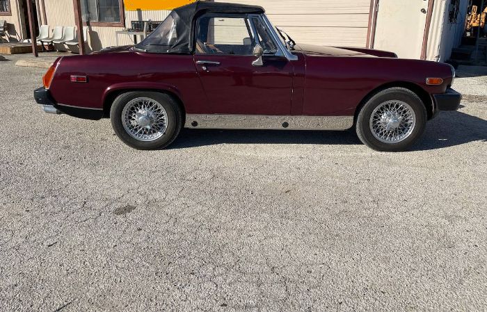 Mg-Midget-1979-Burgundy-Tan-Leather-3