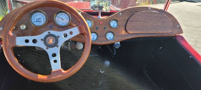Mg-Td-1952-Red-13