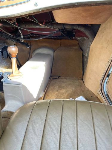 Mg-Td-1952-White-5