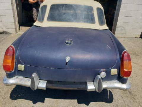 Mg-b-convertible-1970-blue-3