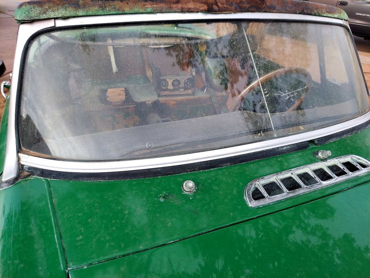 Mg-mgb-1977-5