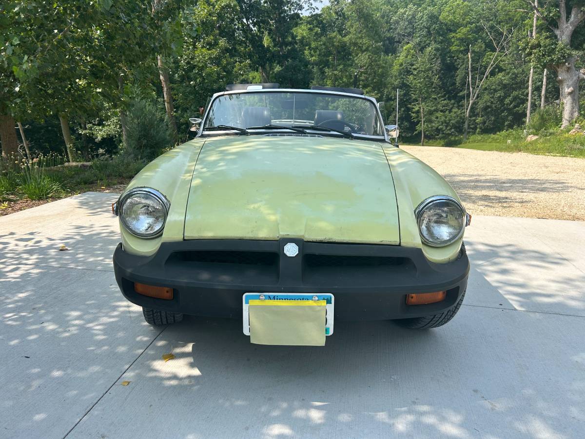 Mg-mgb-1977-yellow-1
