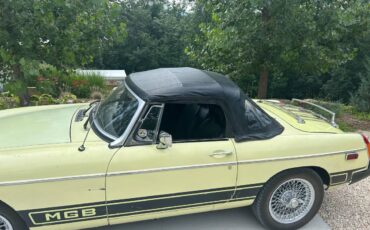 Mg-mgb-1977-yellow-17